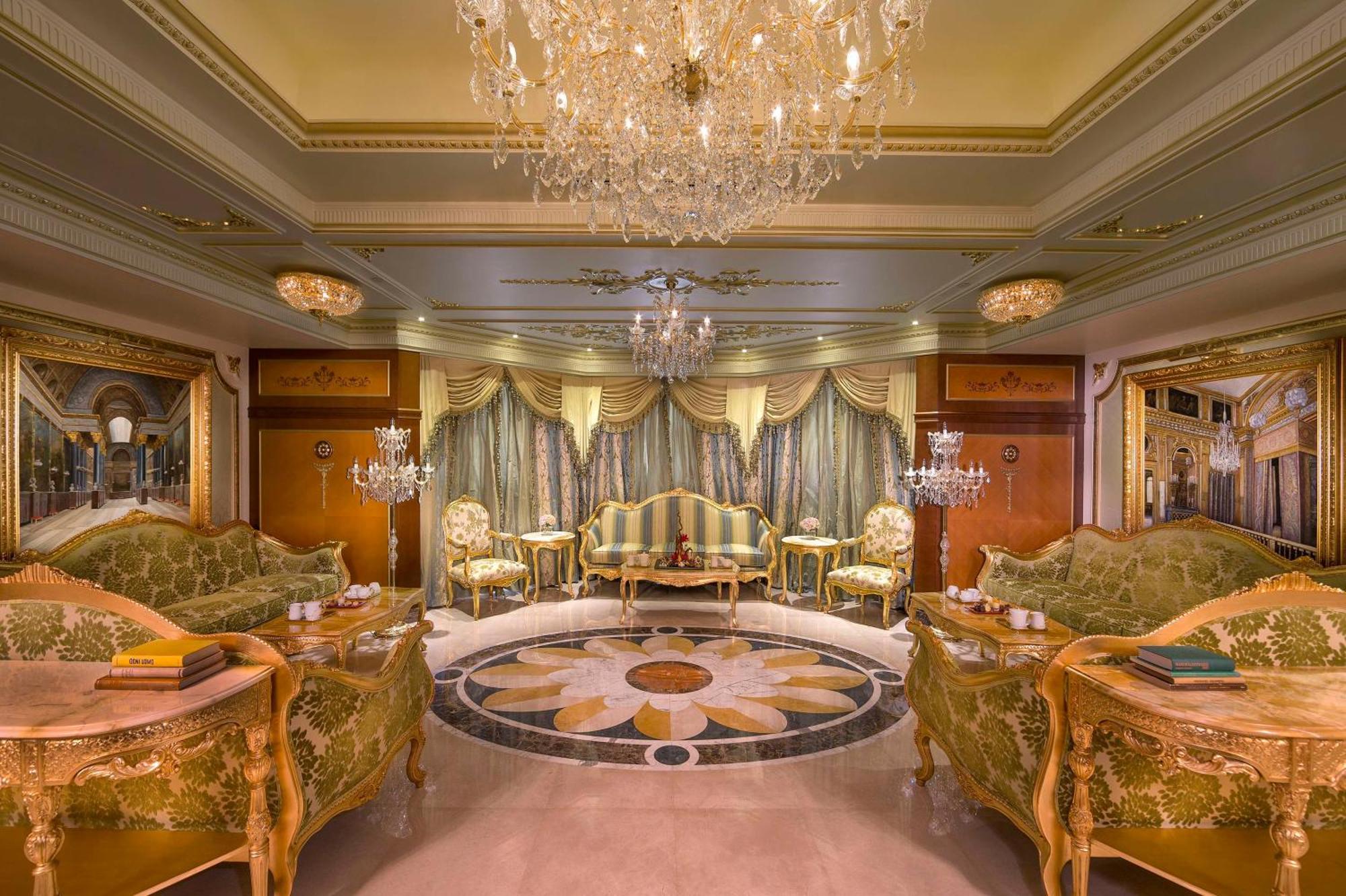 Royal Rose Abu Dhabi, A Curio Collection By Hilton Affiliated Hotel Экстерьер фото