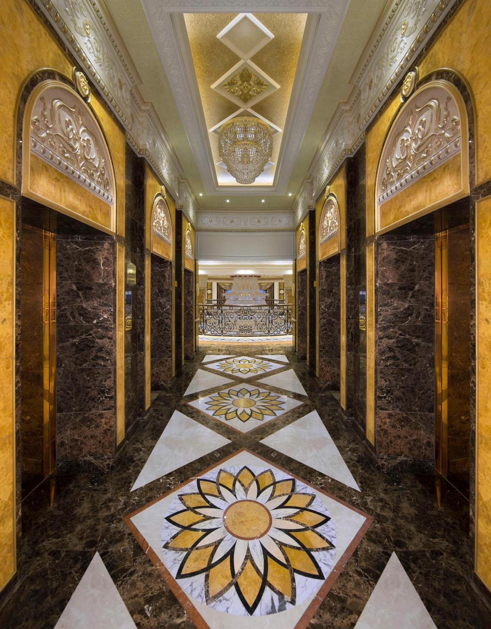 Royal Rose Abu Dhabi, A Curio Collection By Hilton Affiliated Hotel Экстерьер фото